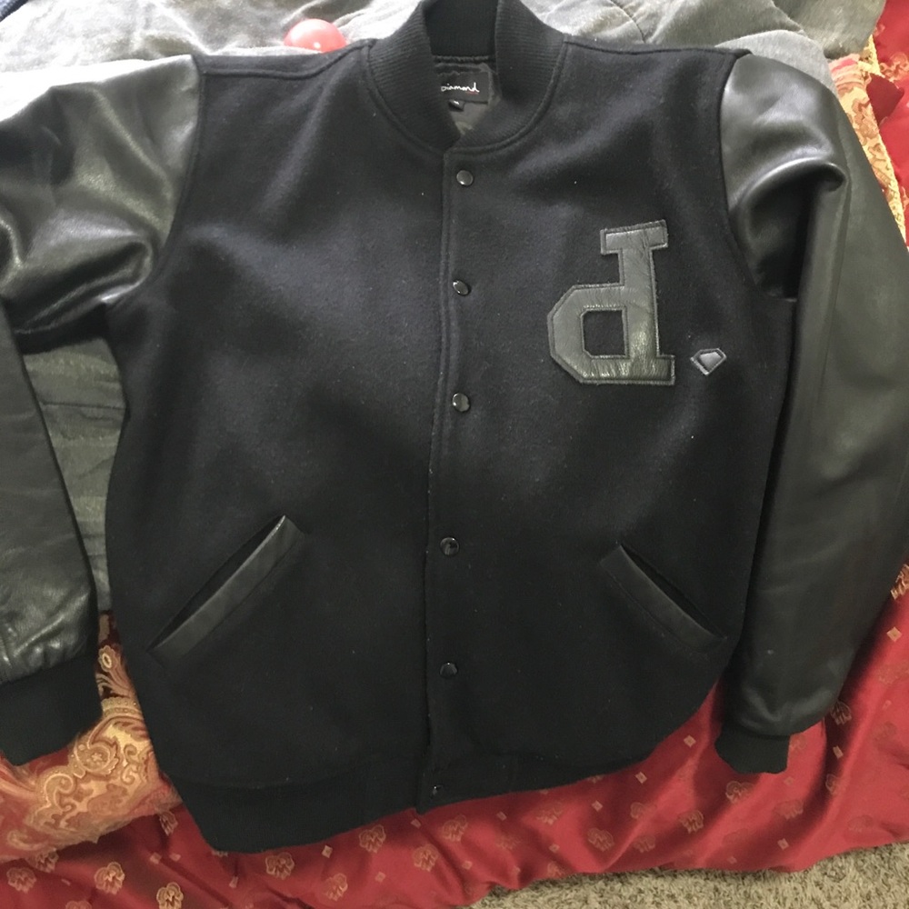 Diamond leather jacket in perfect condition.